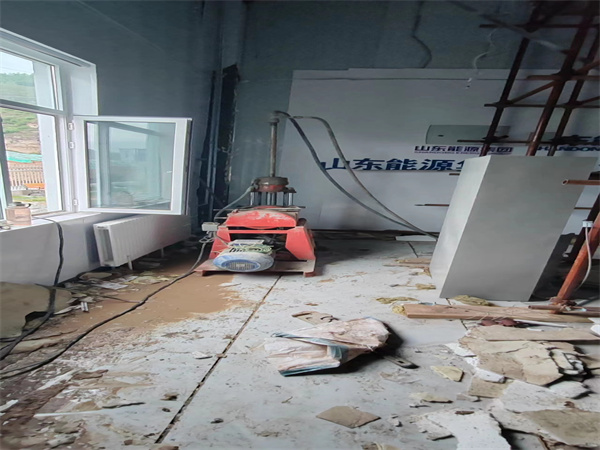 周村地基基础下沉墙体裂缝加固注浆顶升施工